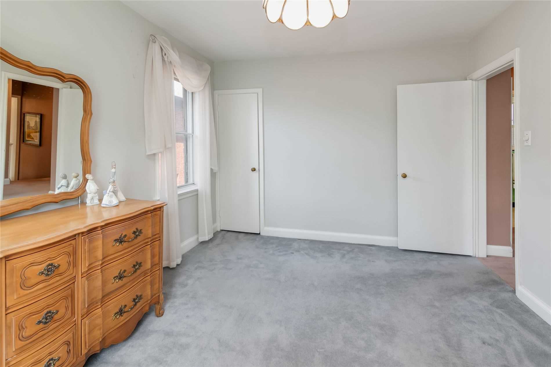 104 Laurelcrest Ave
