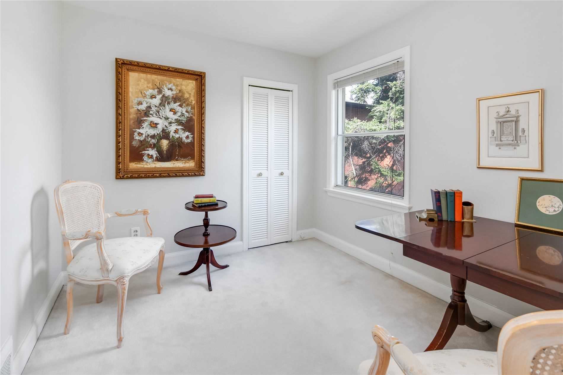 104 Laurelcrest Ave