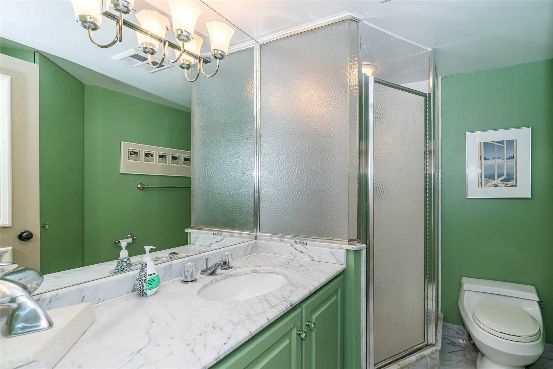 3800 Yonge St, #205