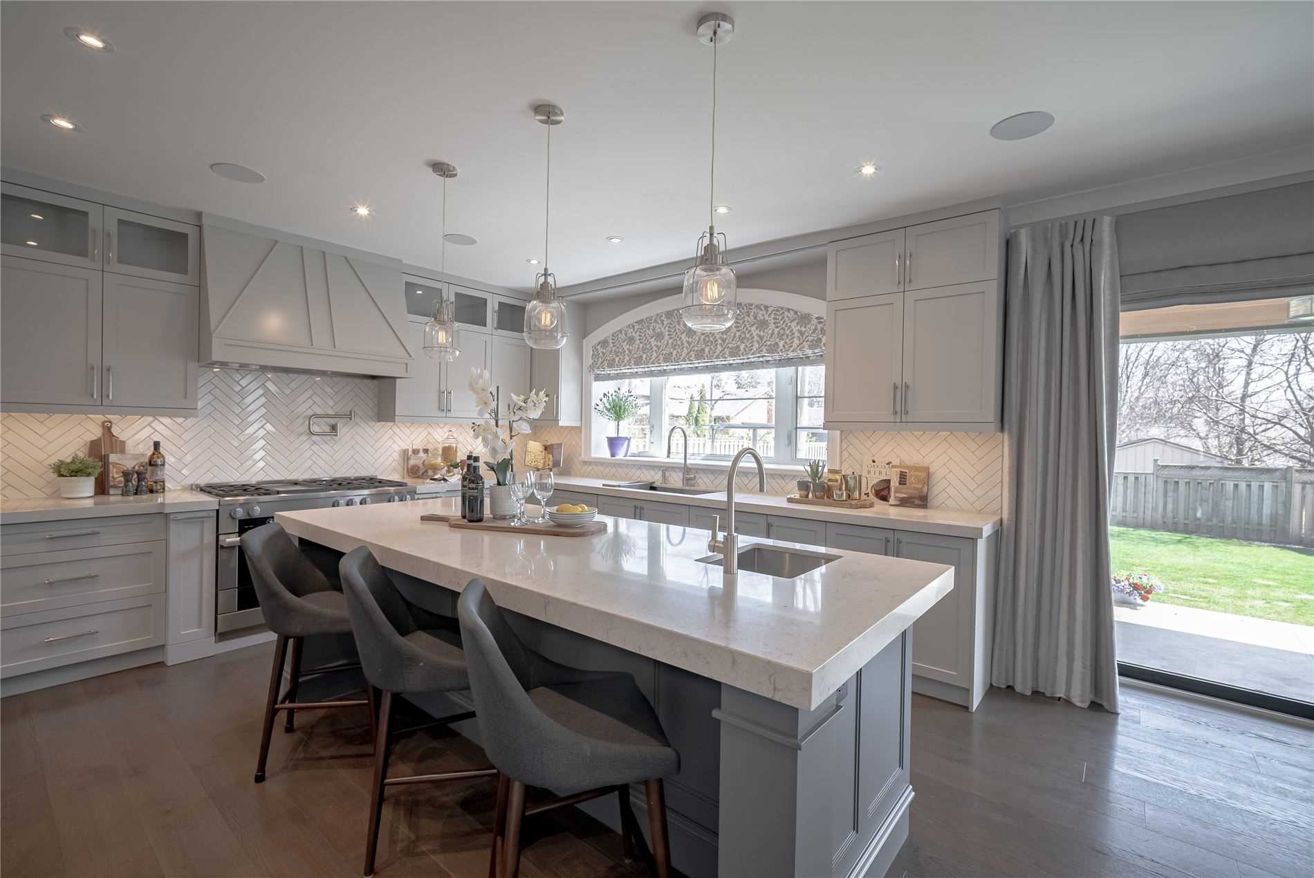 23 George Henry Blvd, Toronto