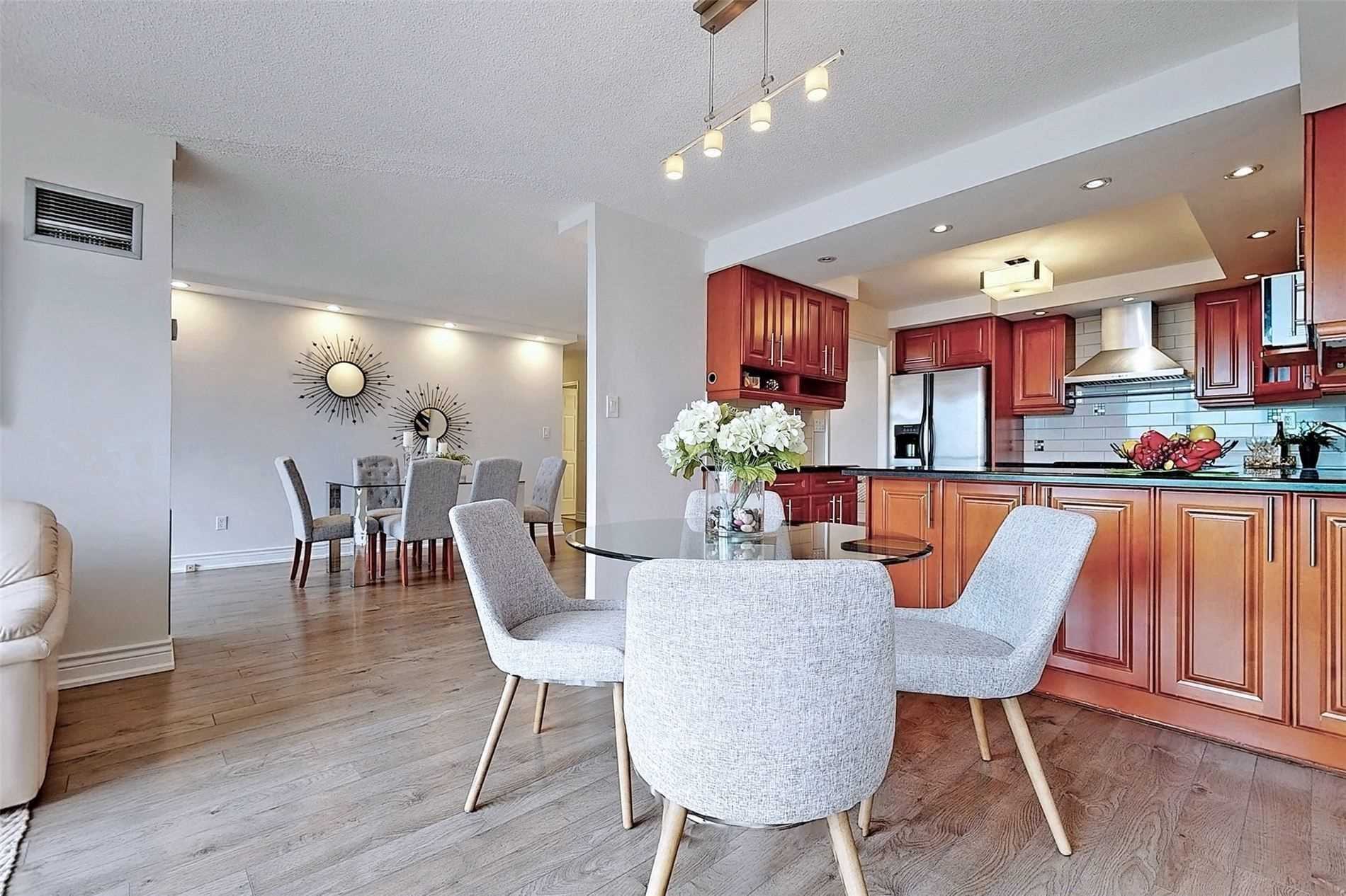 5444 Yonge St, #1404