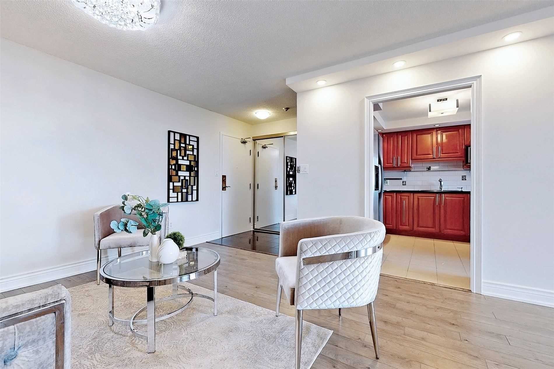 5444 Yonge St, #1404