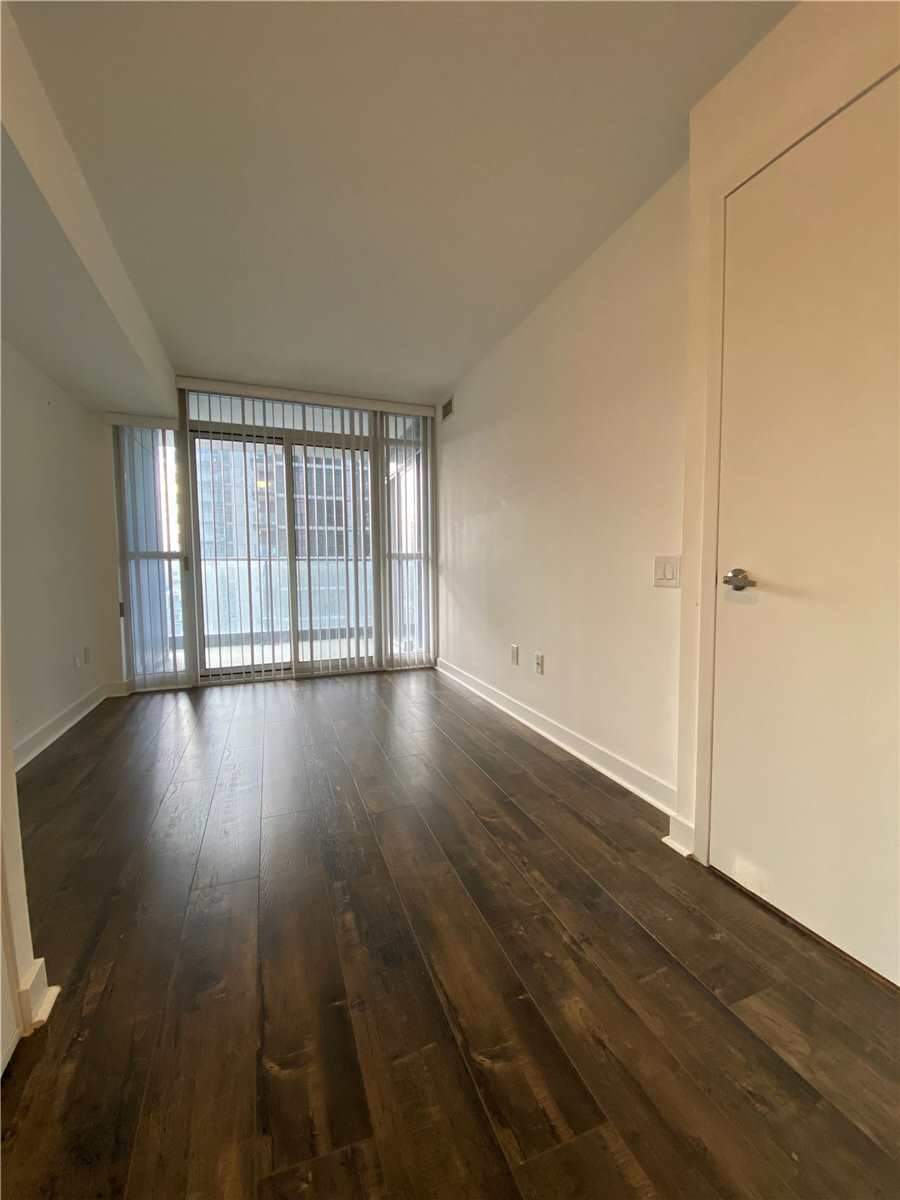 29 Singer Court #903