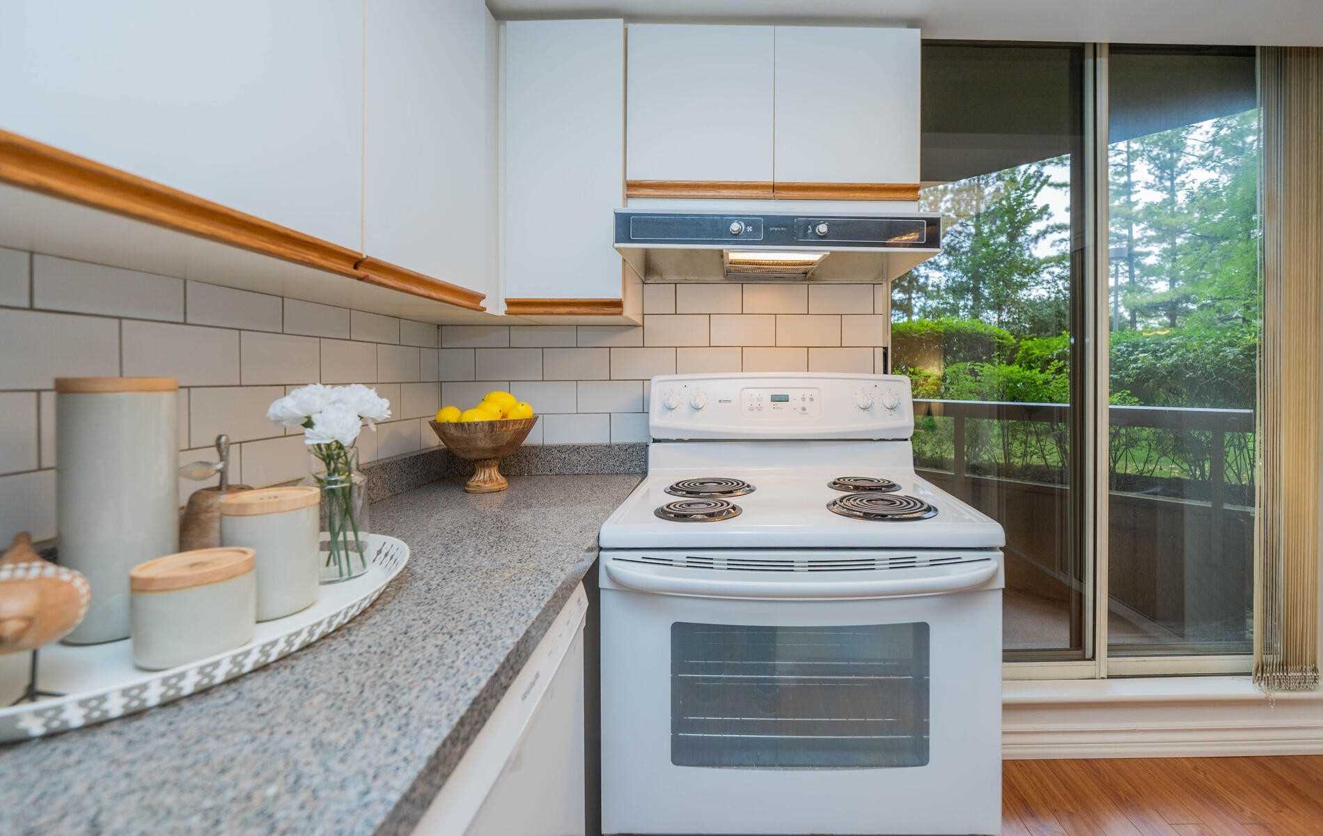 1210 Don Mills Rd, #105