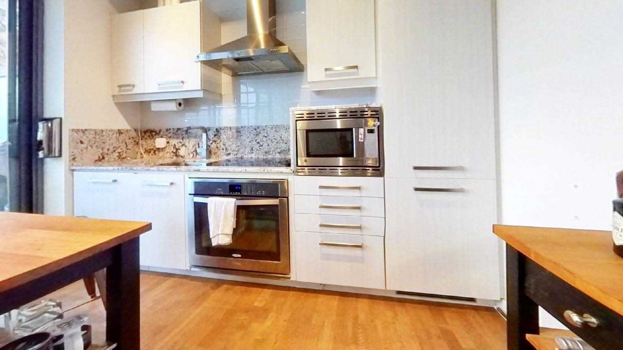 15 Beverley St, #503