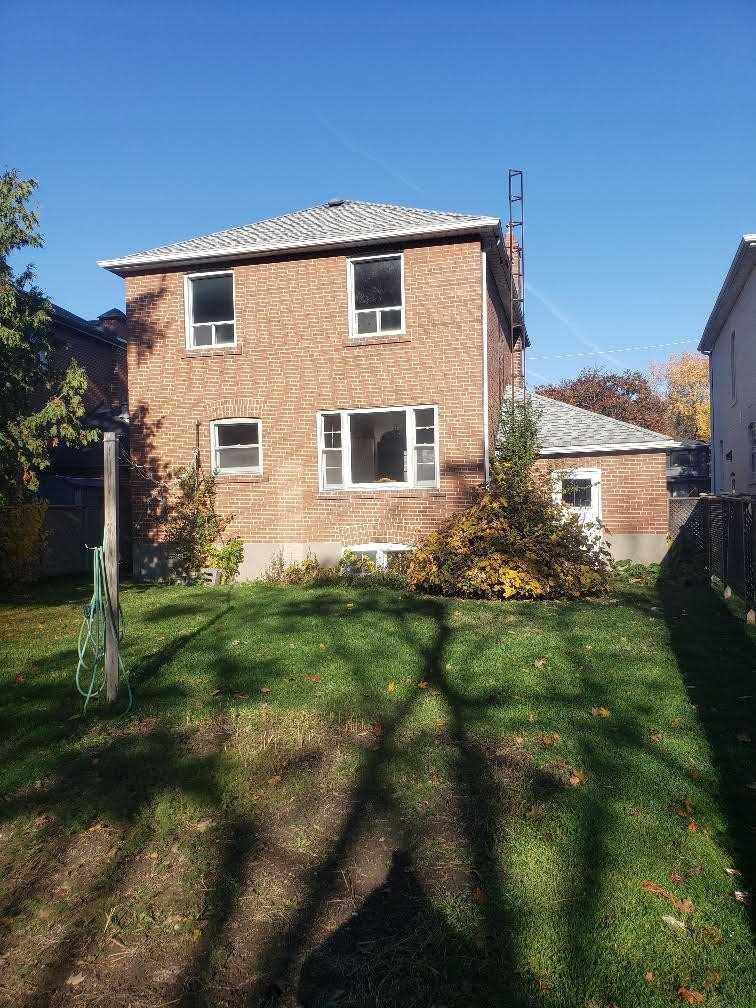 303 Ridley Blvd