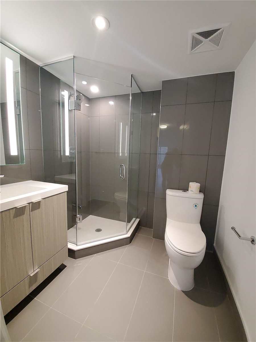 585 Bloor Street E #1622
