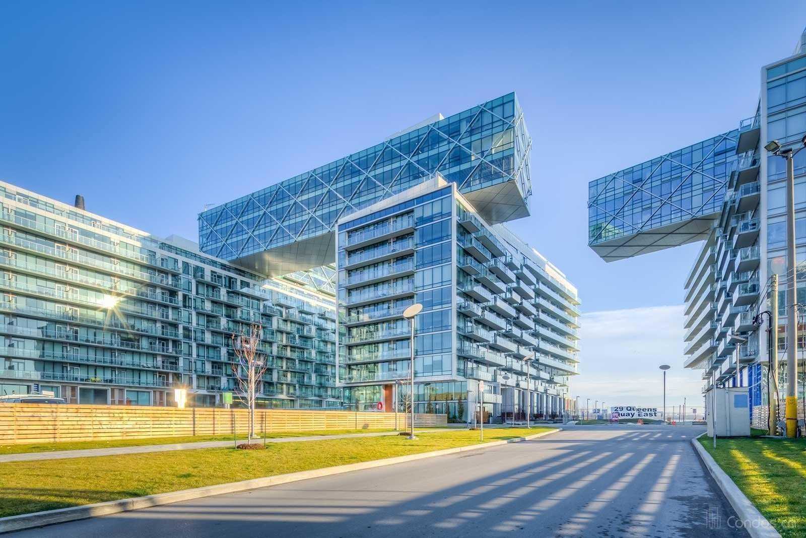 39 Queens Quay E, #1101