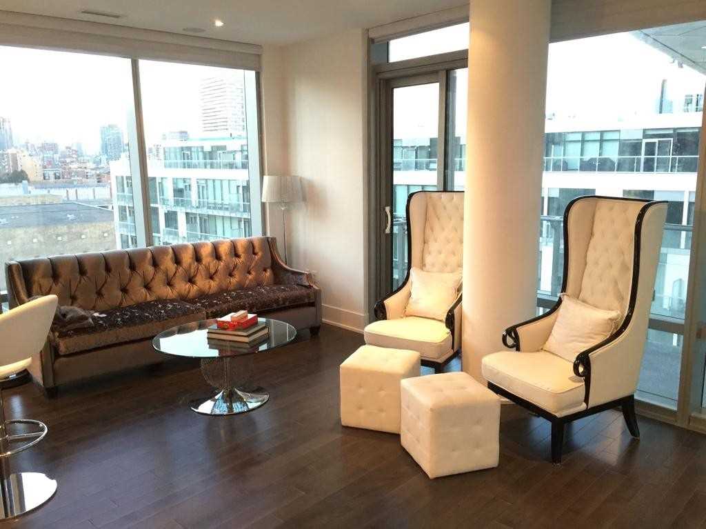 39 Queens Quay E, #1101