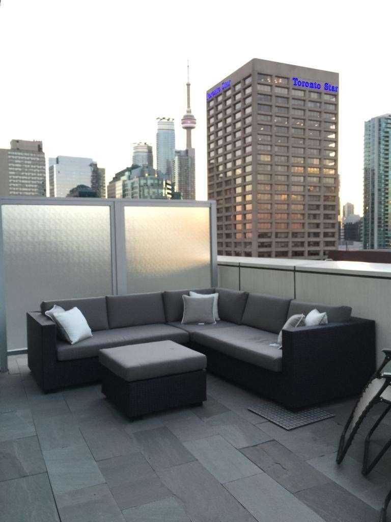 39 Queens Quay E, #1101