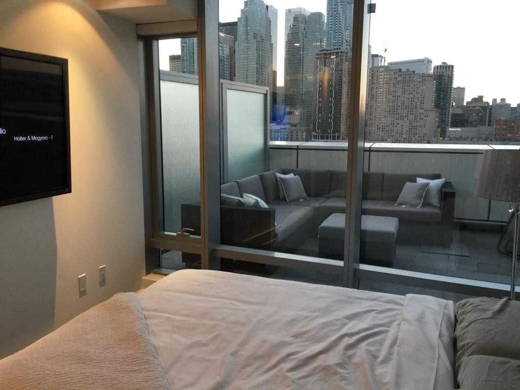 39 Queens Quay E, #1101