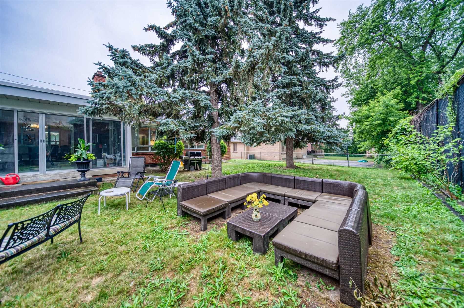 Listing C5816901 - Large Photo # 17