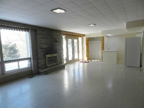 16 Ruden Cres