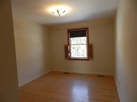 16 Ruden Cres