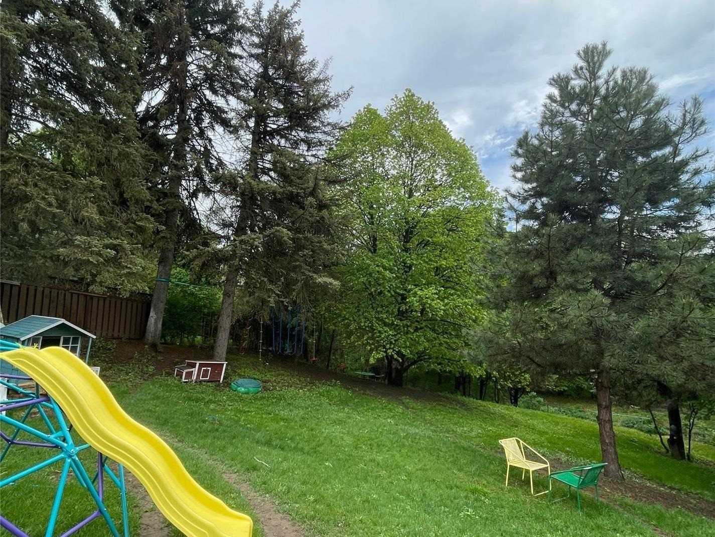 16 Ruden Cres