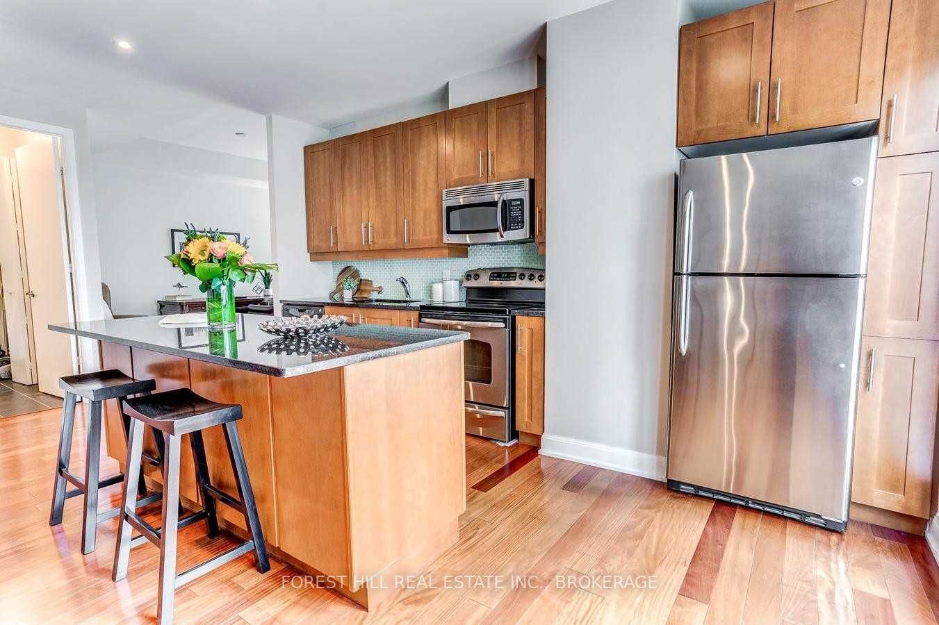 Listing C5818560 - Large Photo # 13