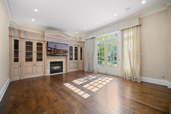 230 Dunvegan Rd