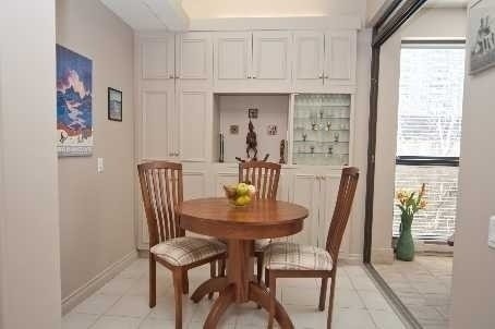 342 Spadina Road #301