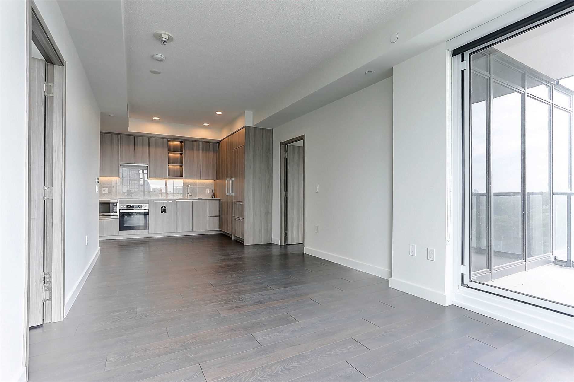 85 Mcmahon Dr, #2509