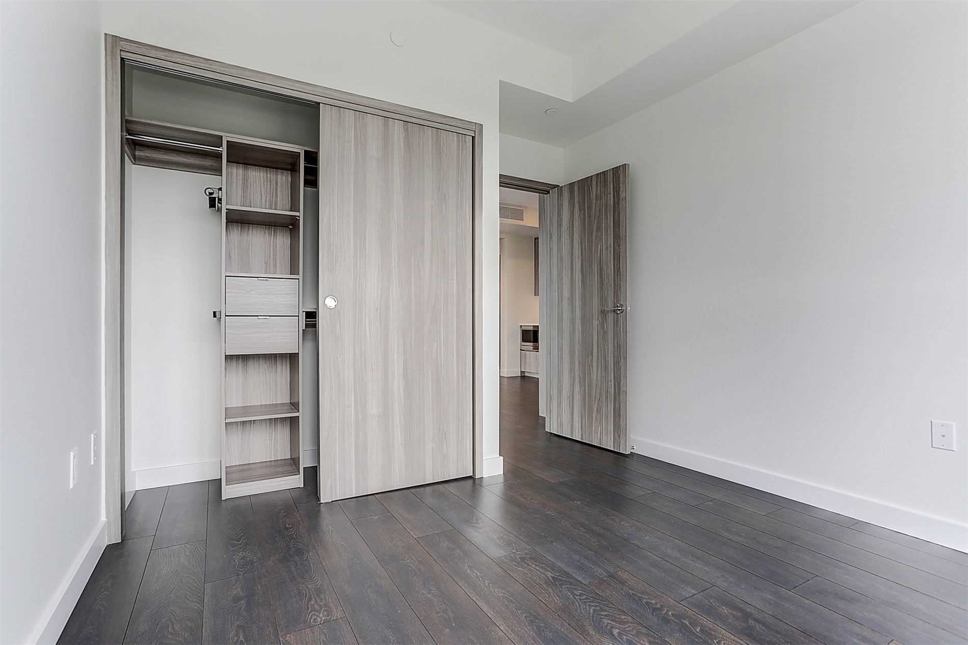 85 Mcmahon Dr, #2509