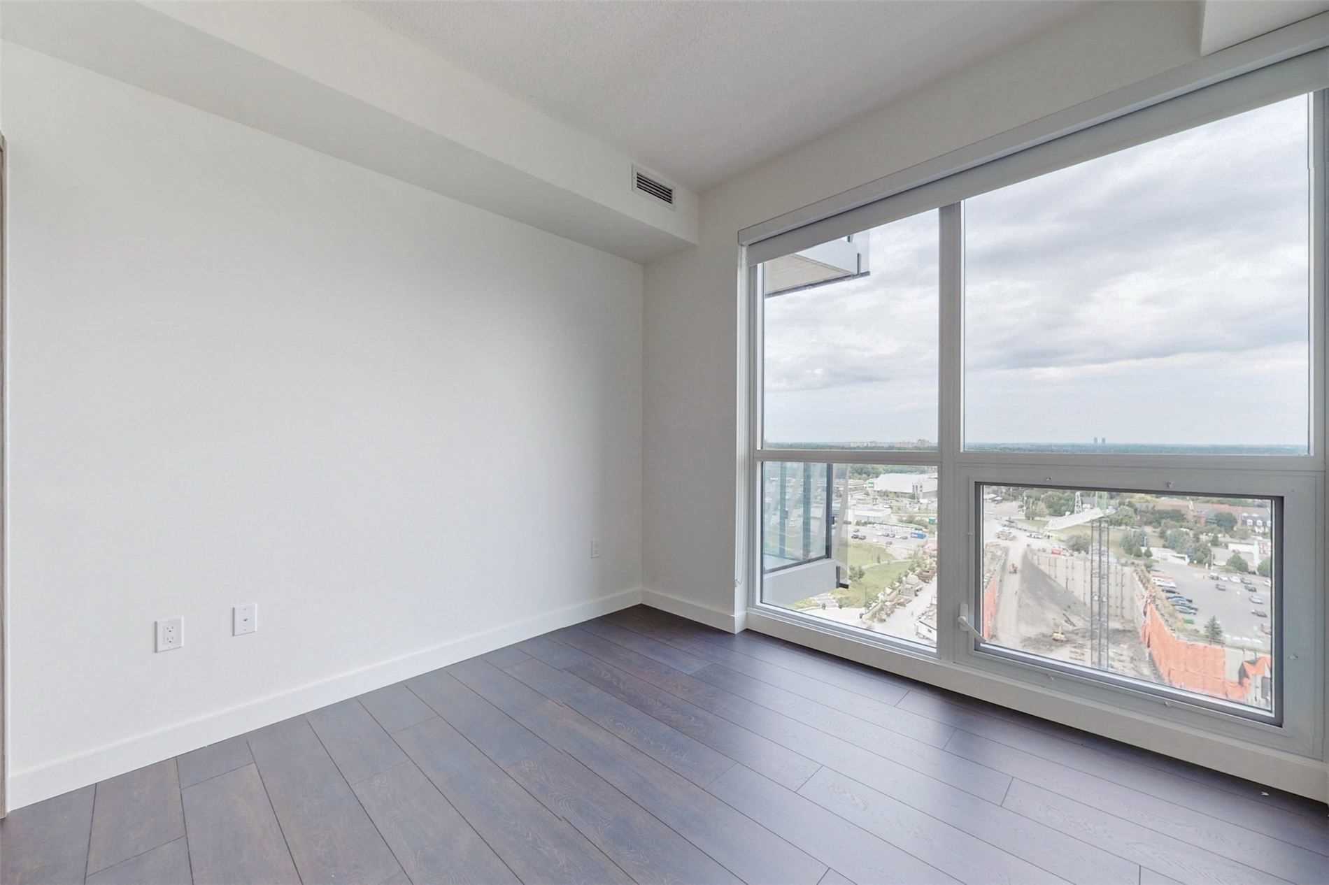 85 Mcmahon Dr, #2509