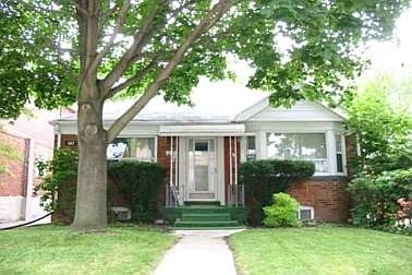 487 Coldstream Ave