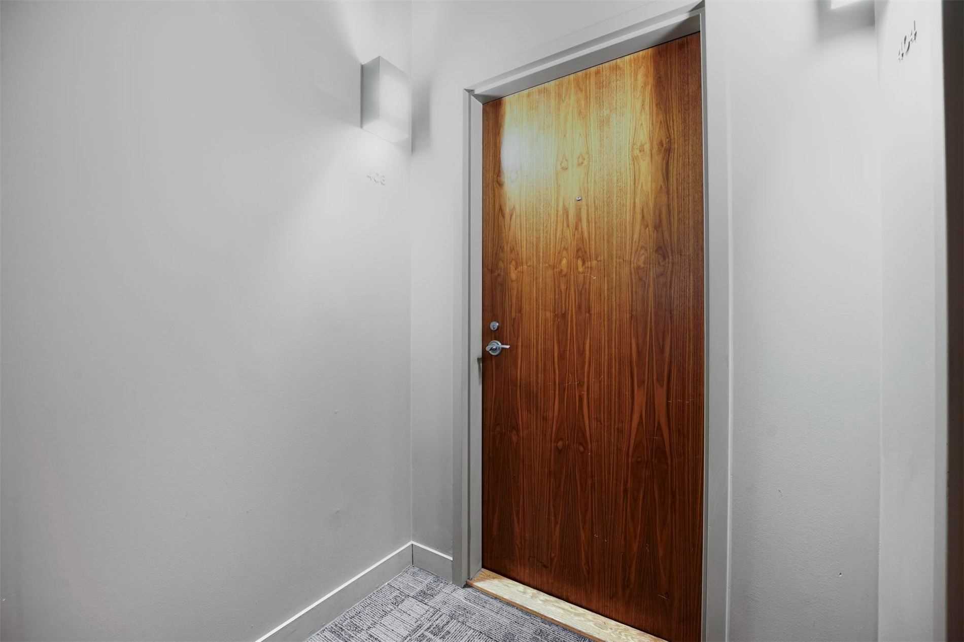 Listing C5830733 - Large Photo # 33