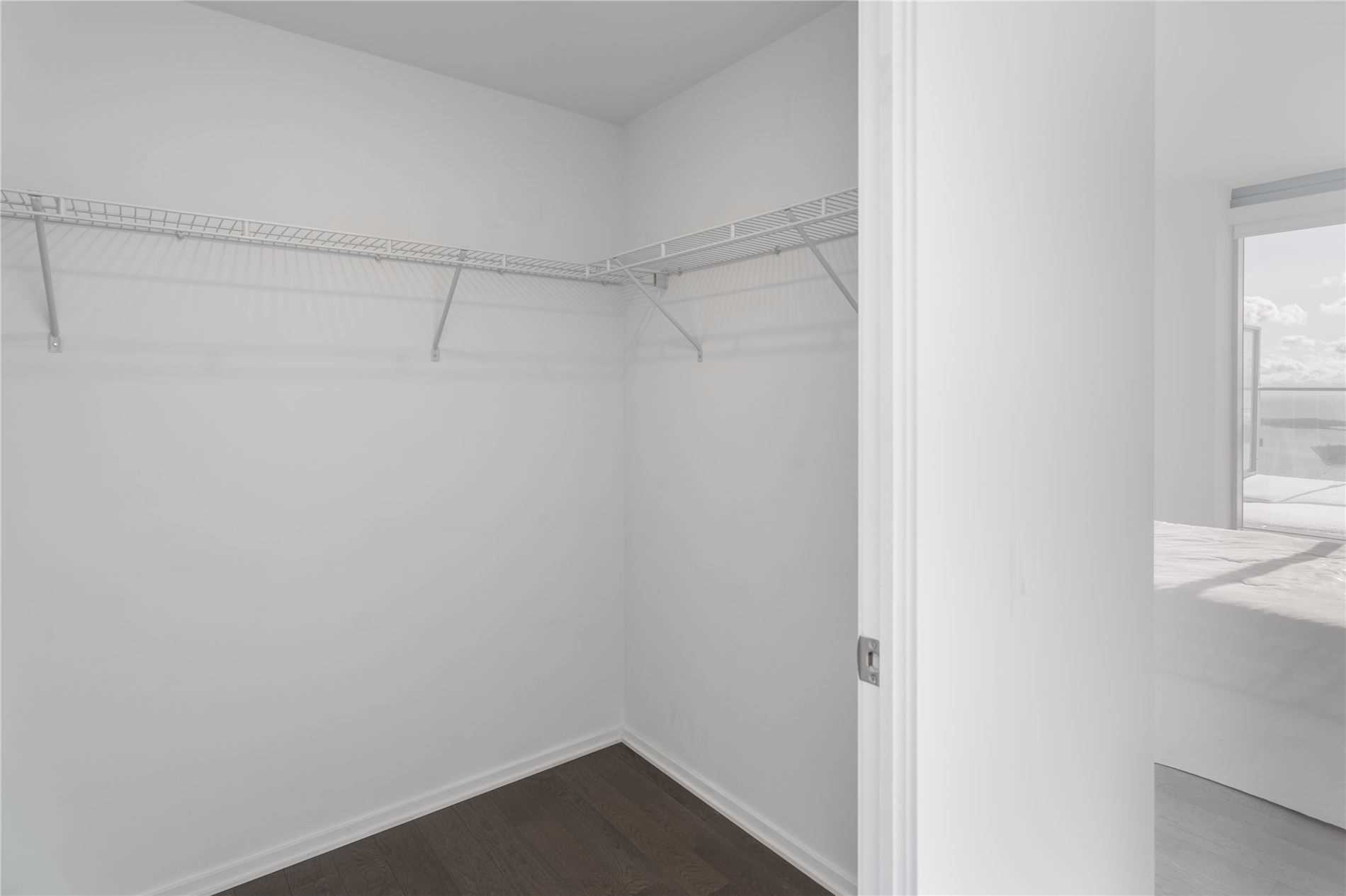 Listing C5830974 - Large Photo # 13