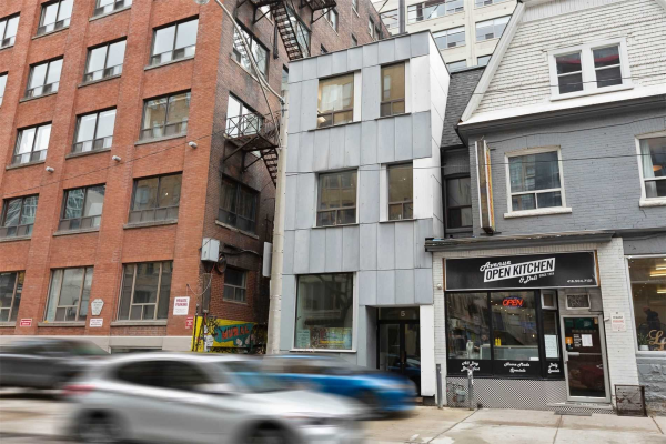 5 Camden St, Toronto