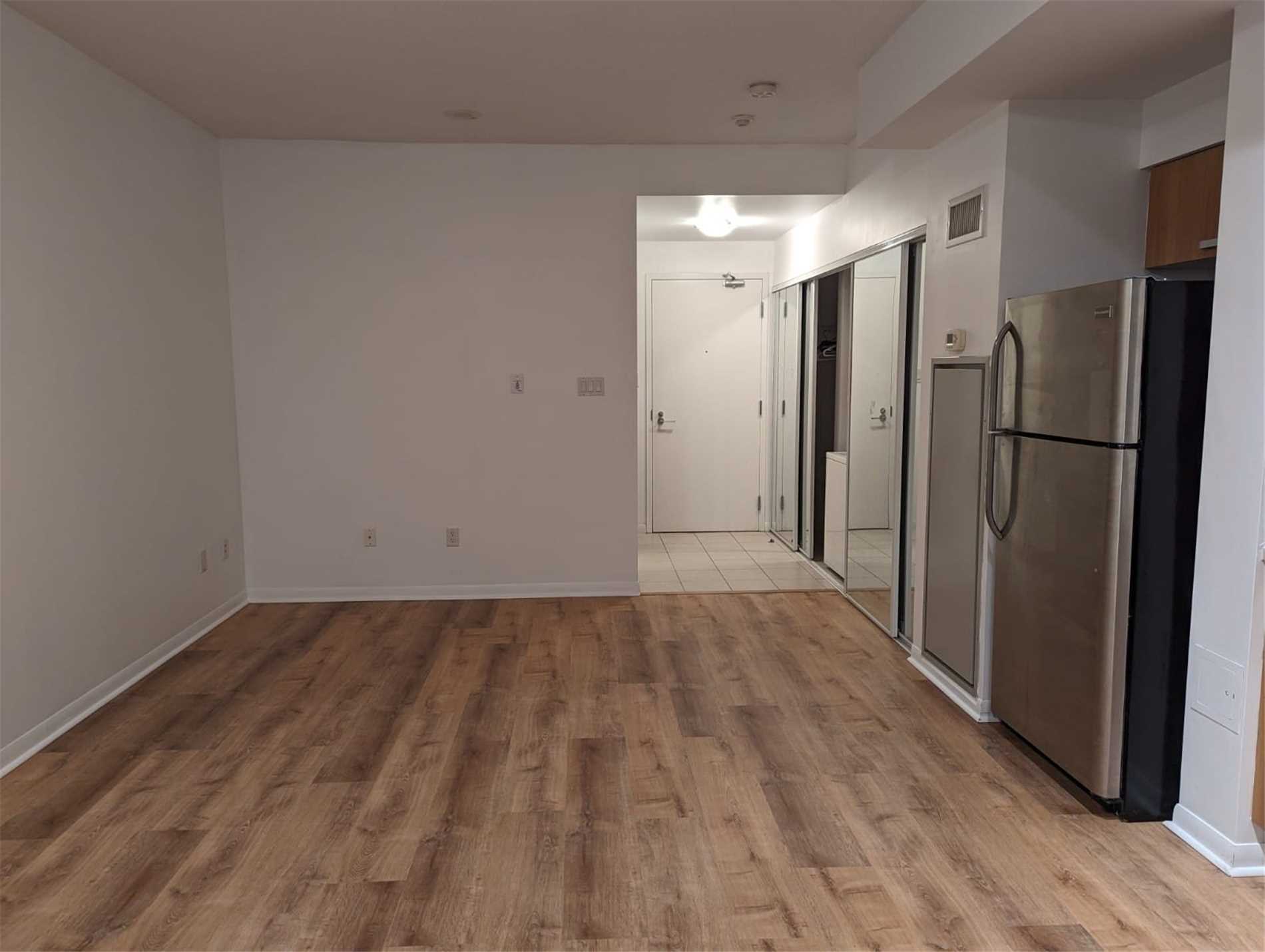 38 Grenville Street #3305