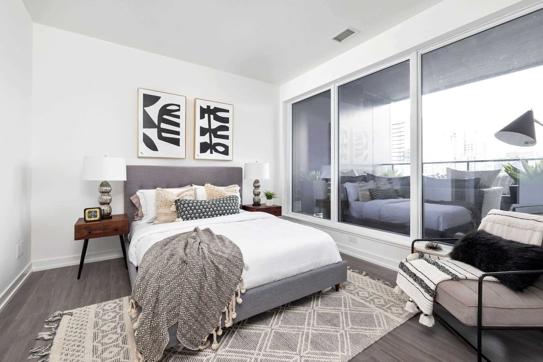 20 Edward St, #Ph4