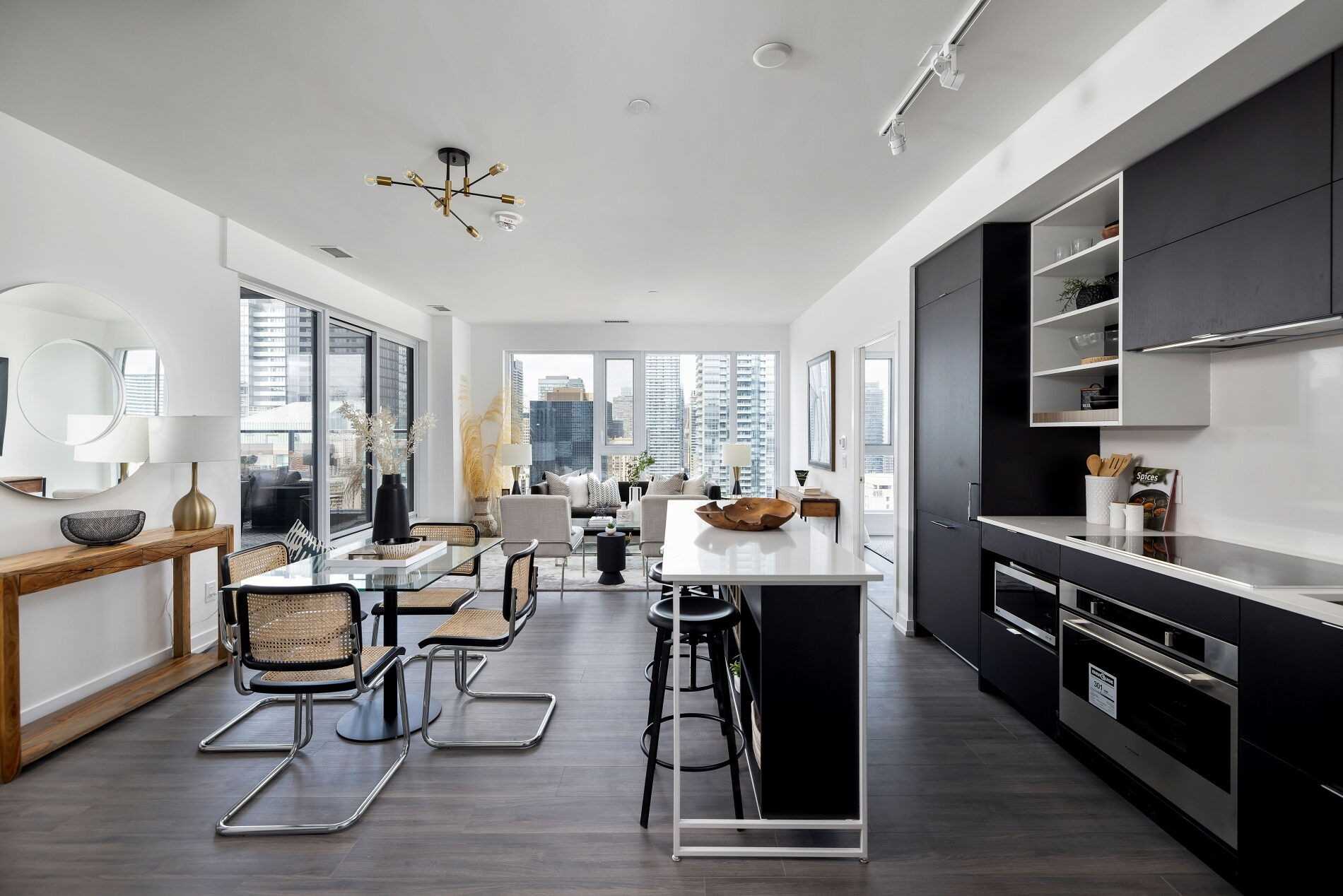 20 Edward St, #Ph4