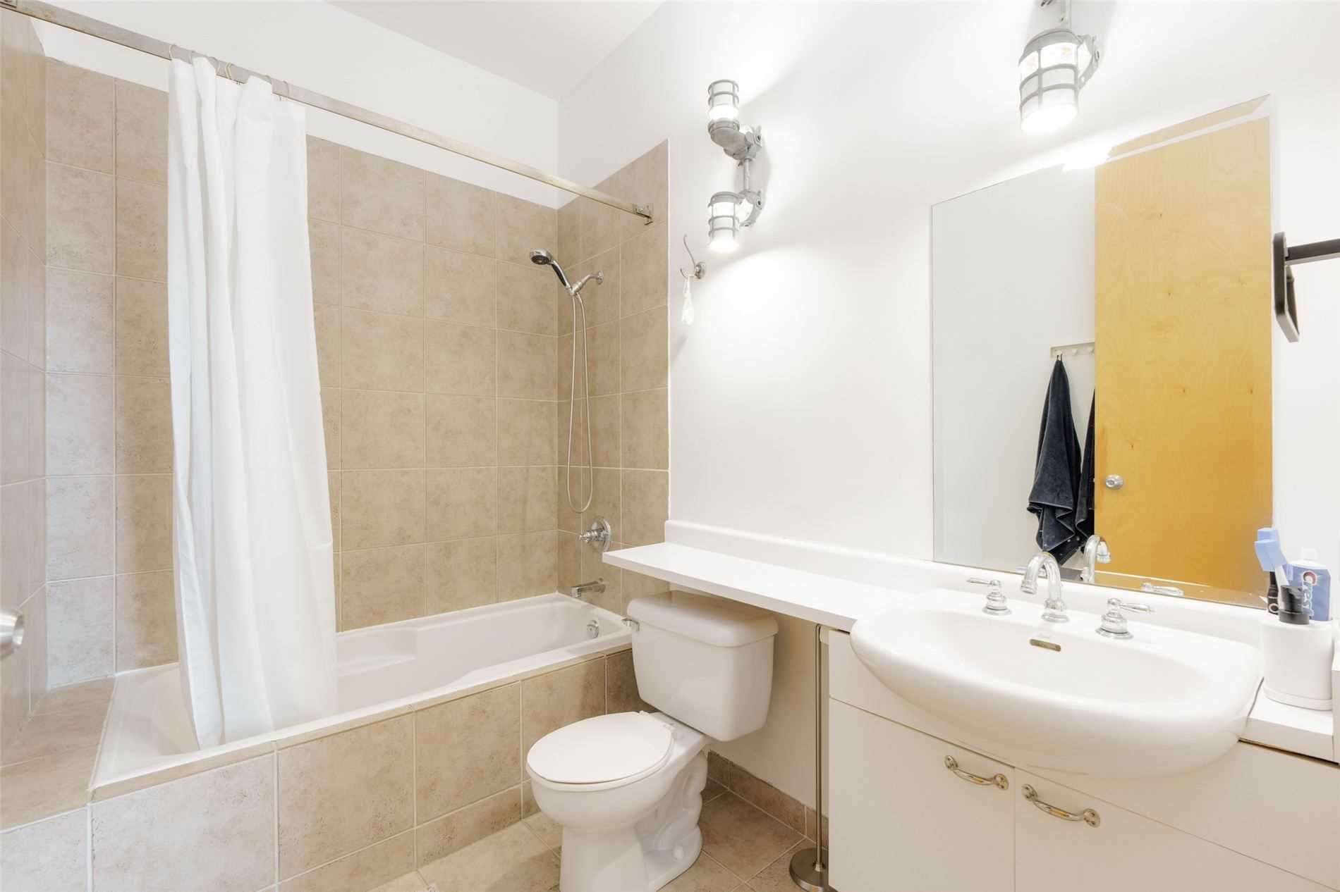 155 Dalhousie Street, #748