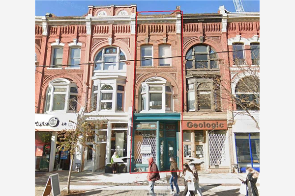348 A Queen St W, Toronto