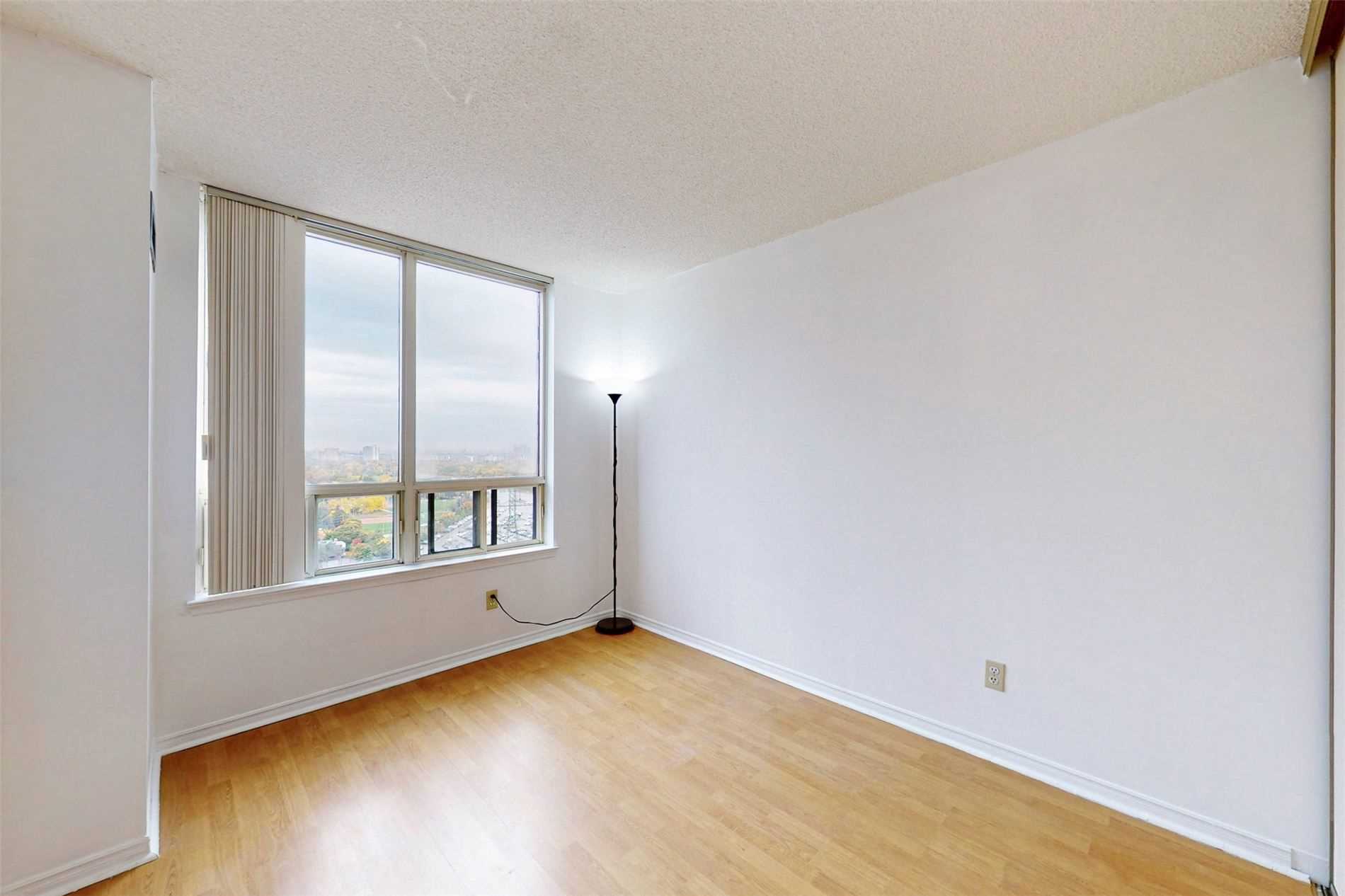 7 Bishop Avenue, #2016