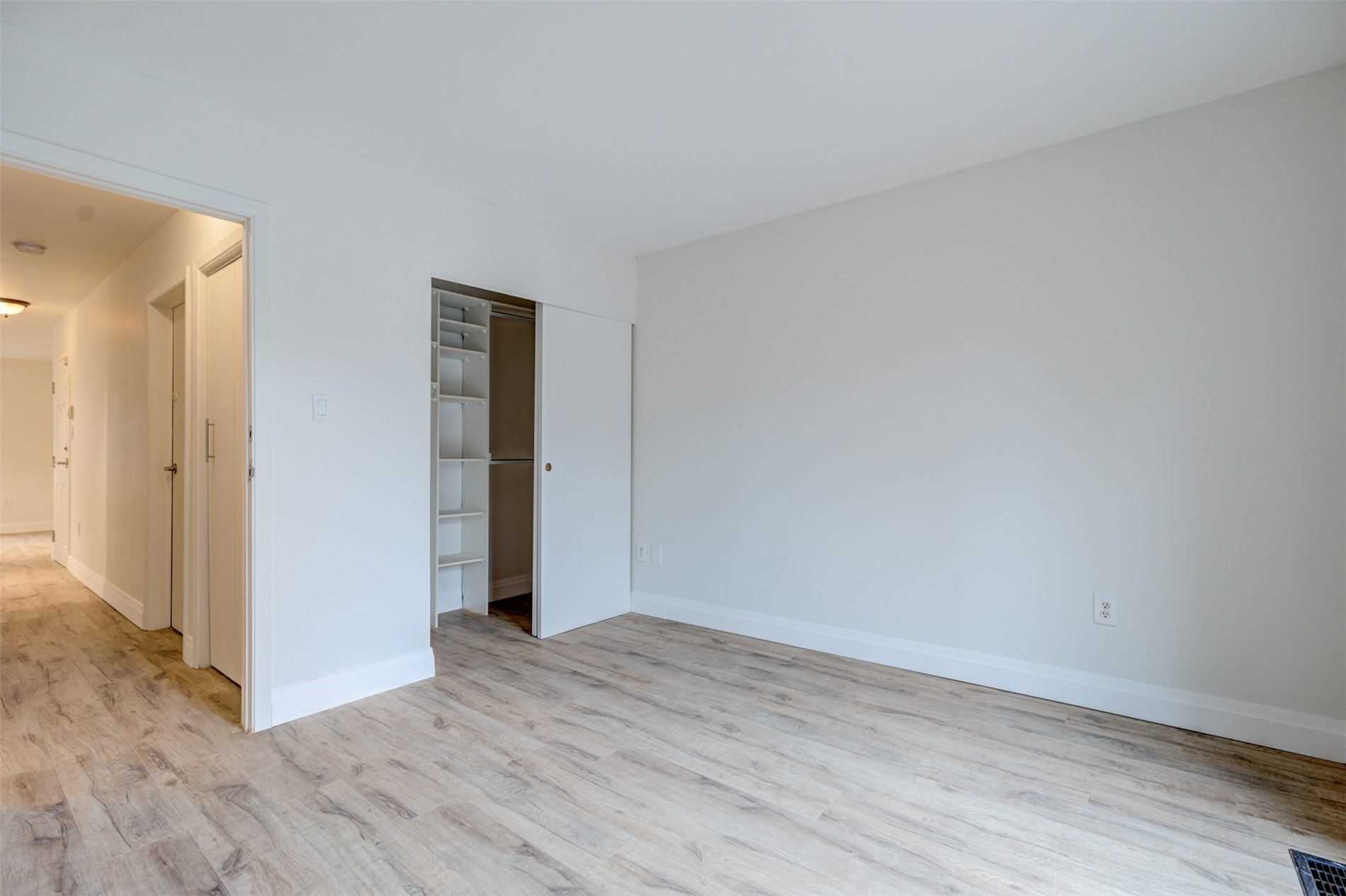 41 Summerhill Avenue #1