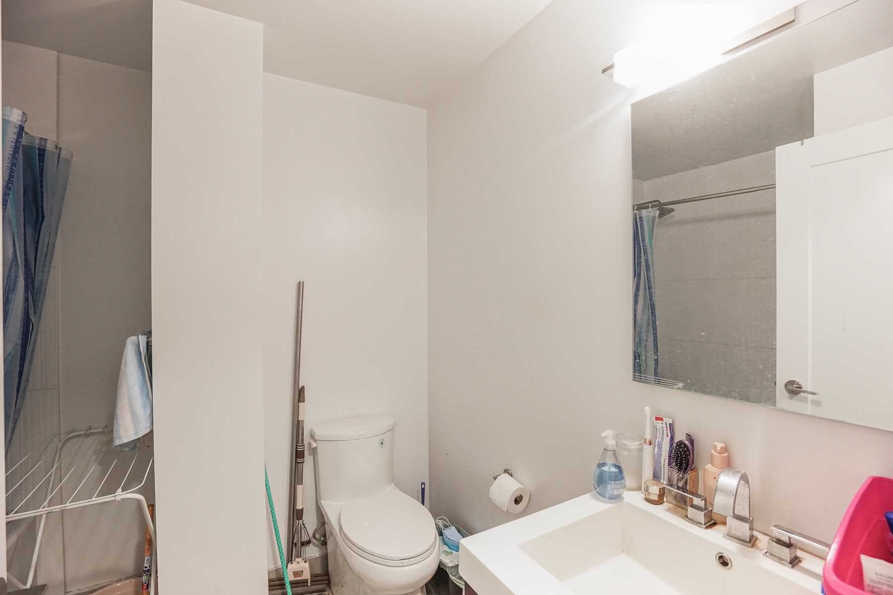 318 Richmond St, #1809