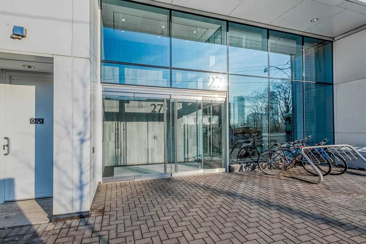 27 Bathurst St, #1001