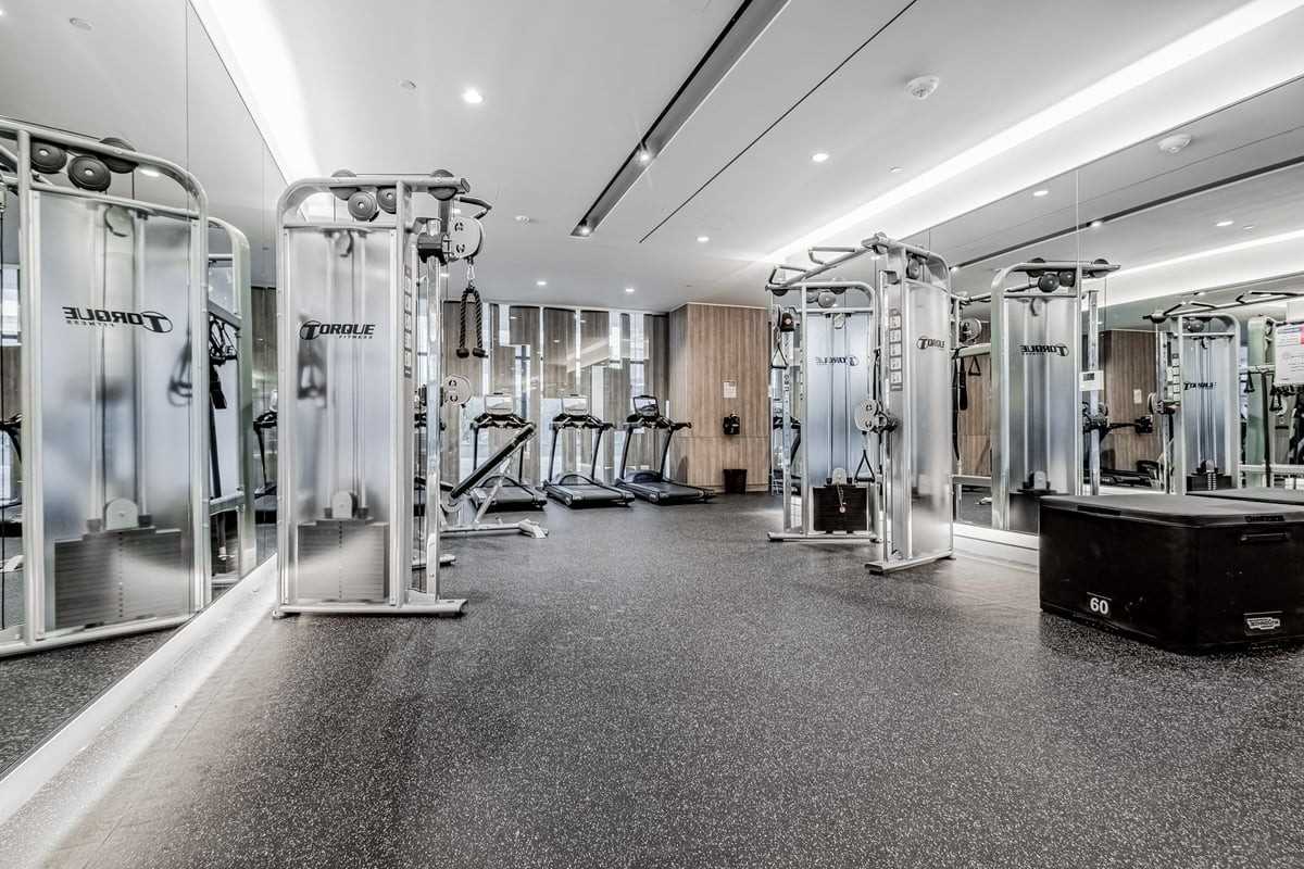 27 Bathurst St, #1001