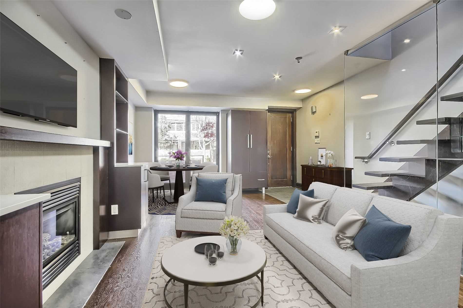 127 Orchard View Boulevard