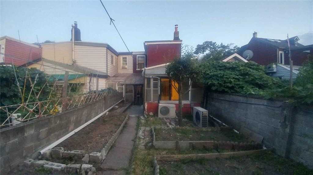36 Mitchell Avenue