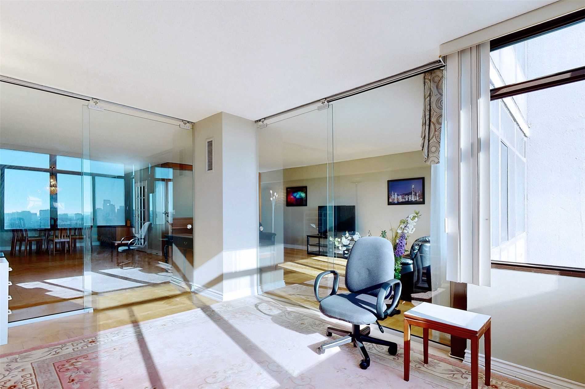1555 Finch Avenue E, #1605
