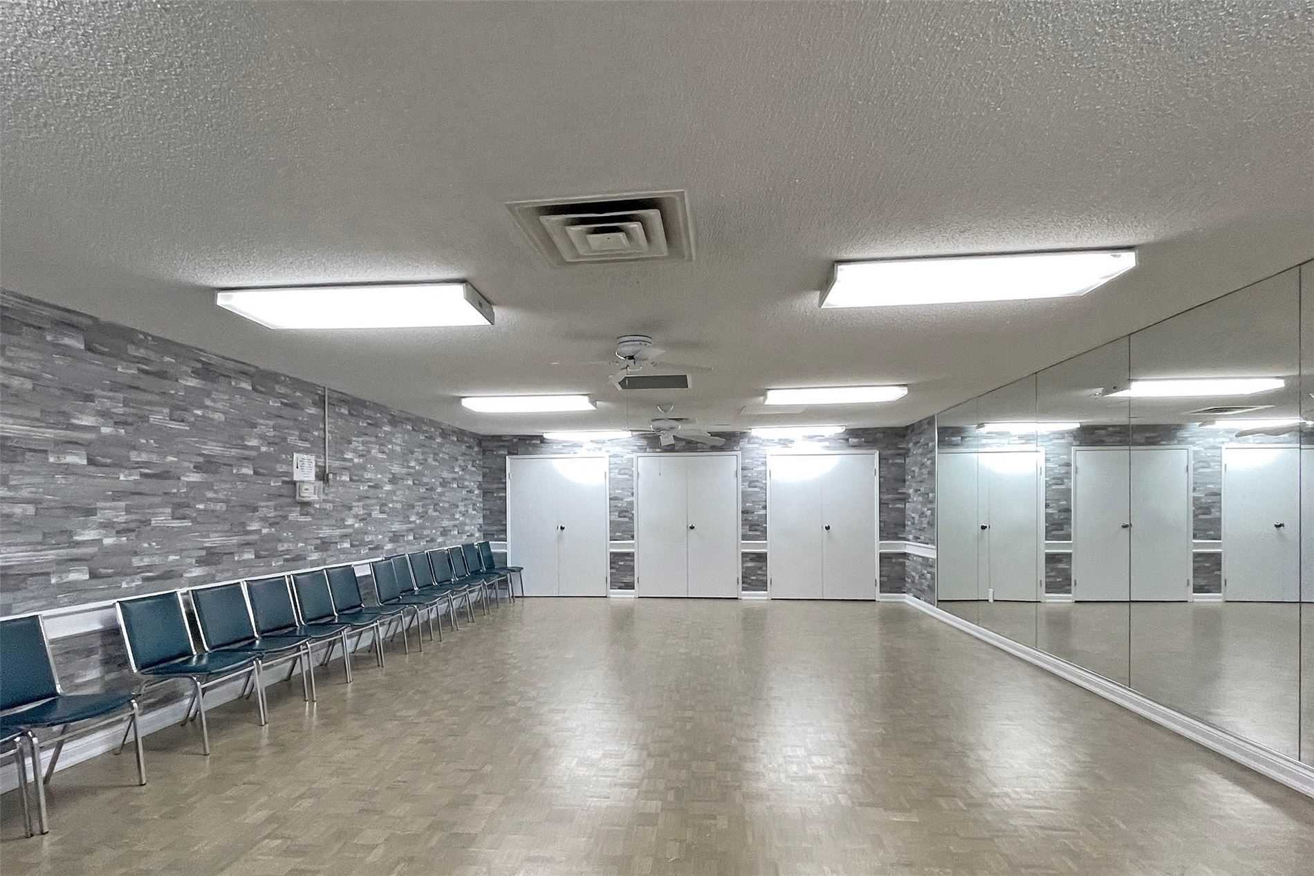 1555 Finch Avenue E, #1605