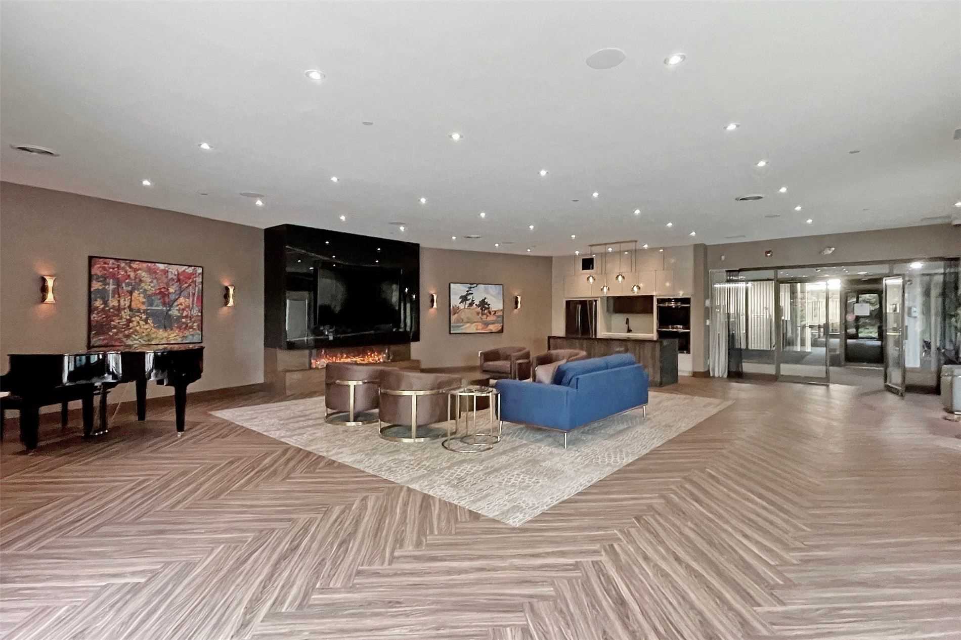 1555 Finch Avenue E, #1605