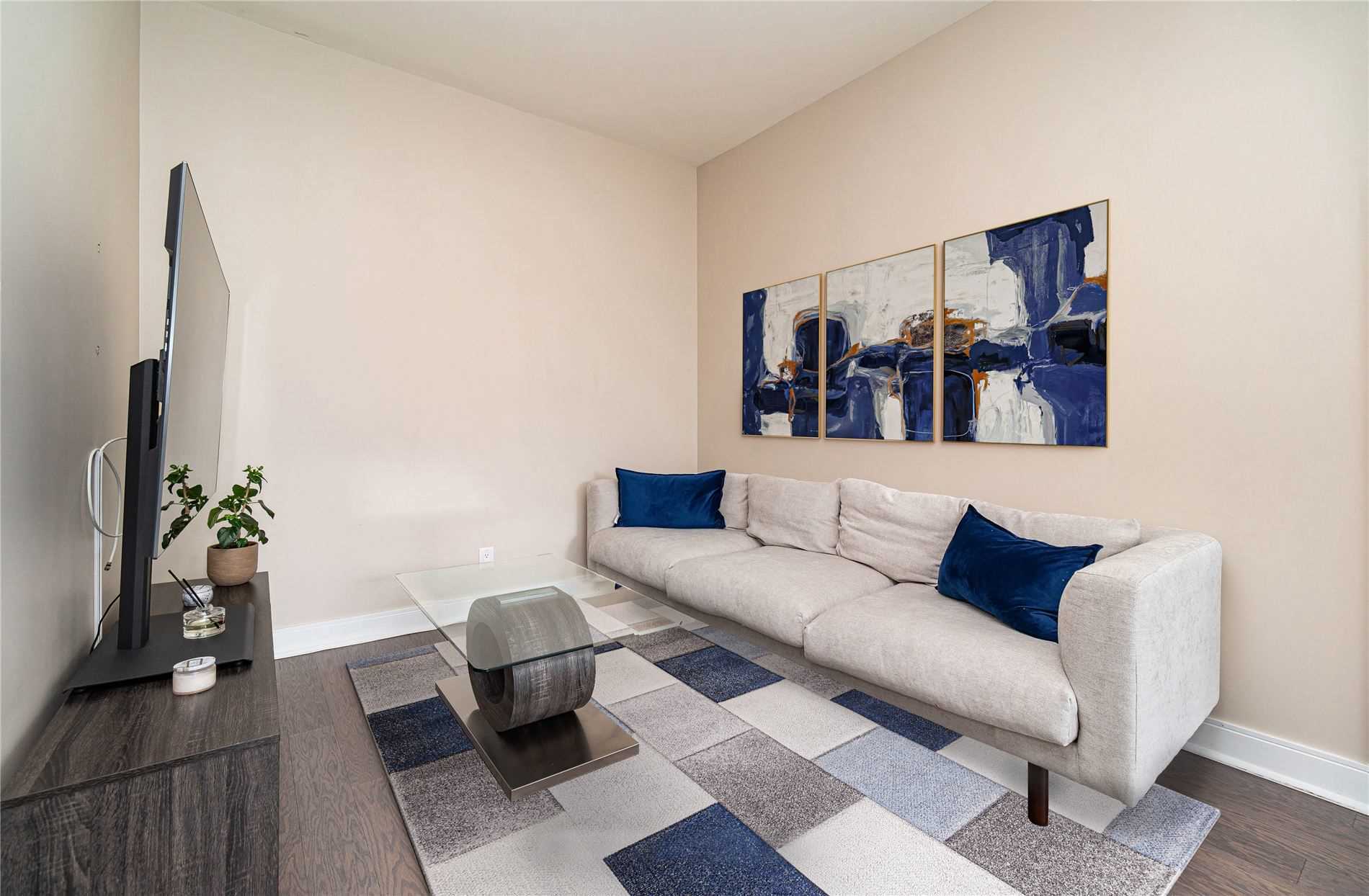 825 Church Street, #1107