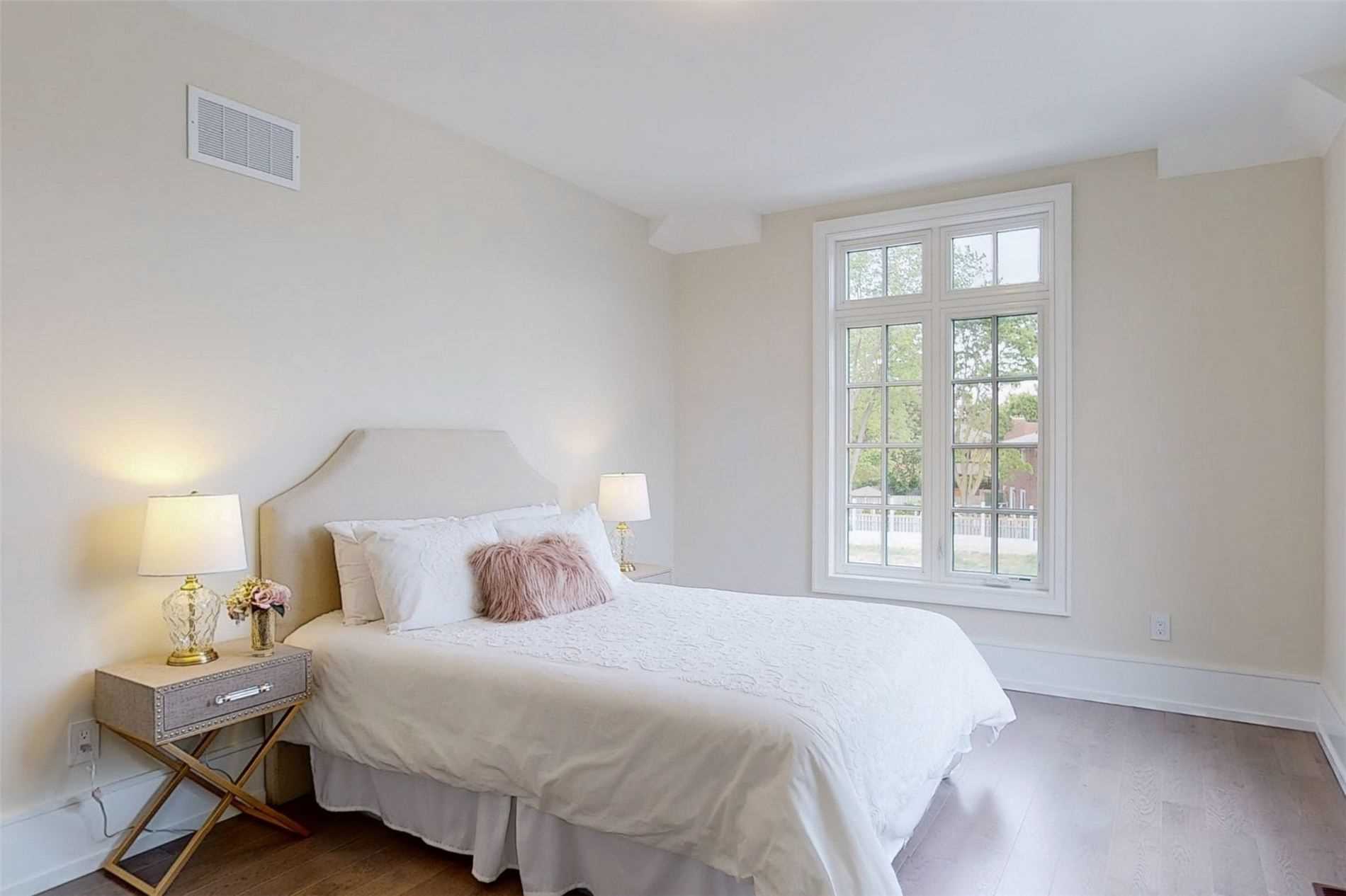 29 Ballyconnor Court