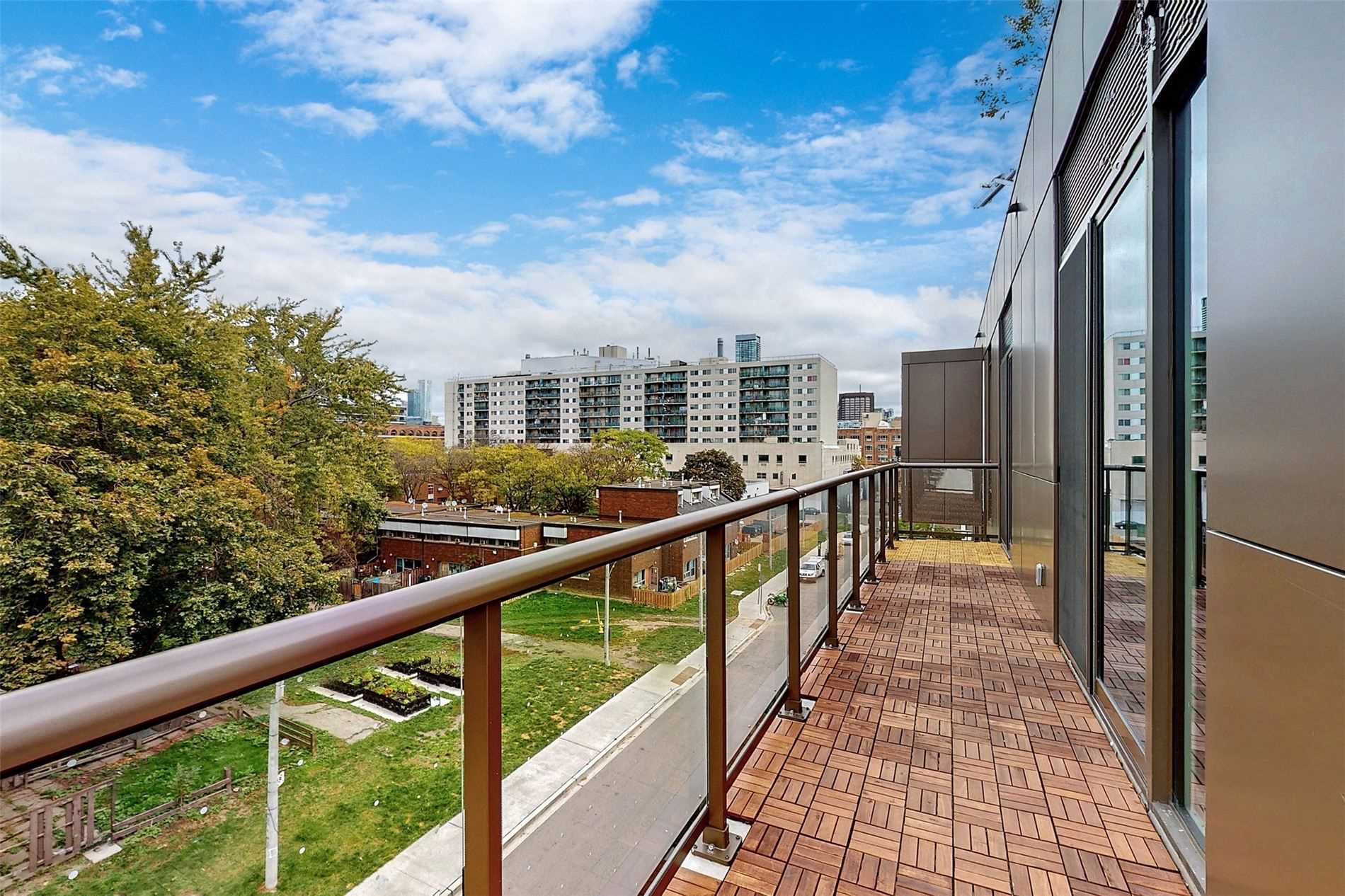 80 Vanauley Street #405