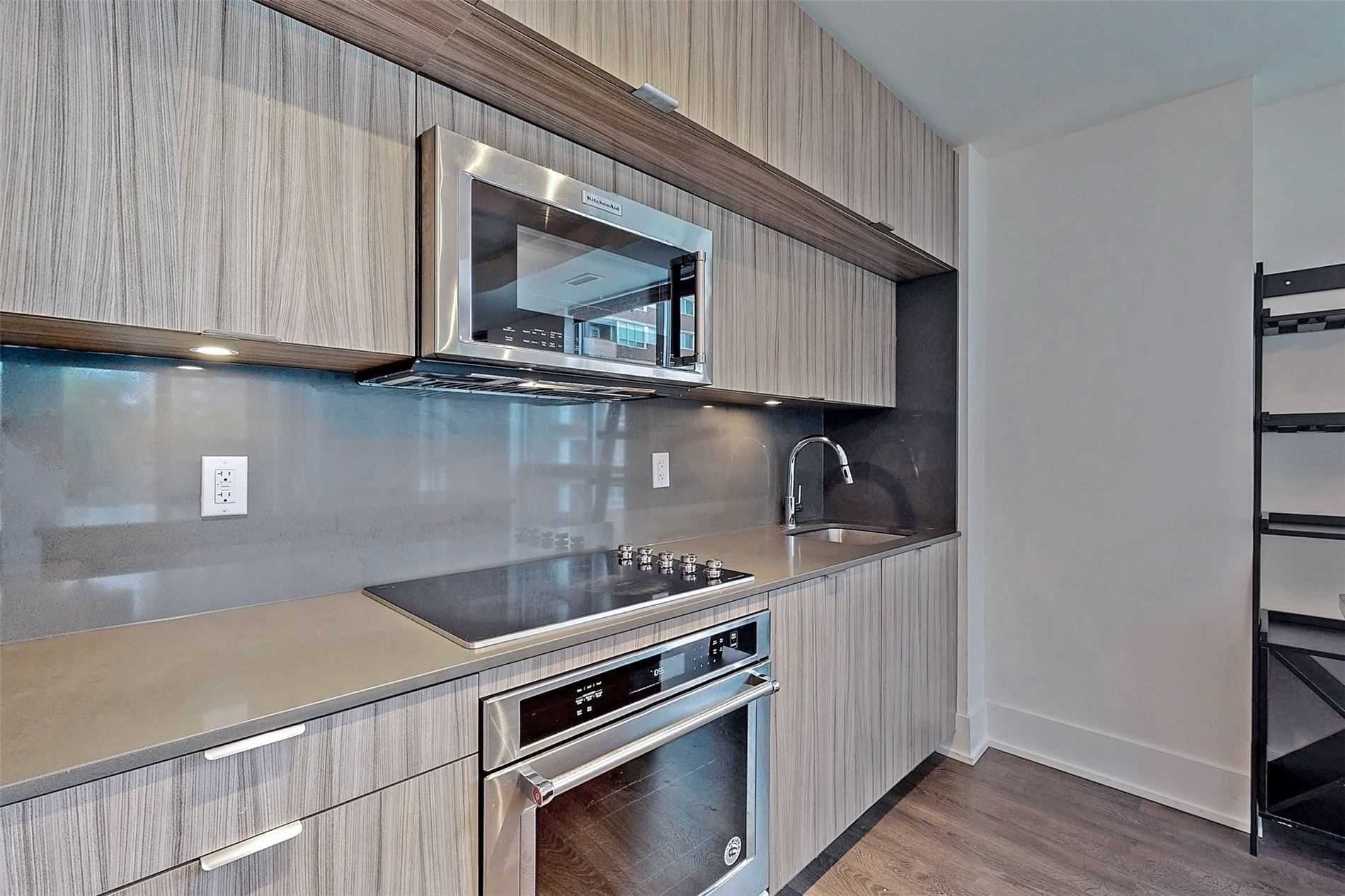 80 Vanauley Street #405