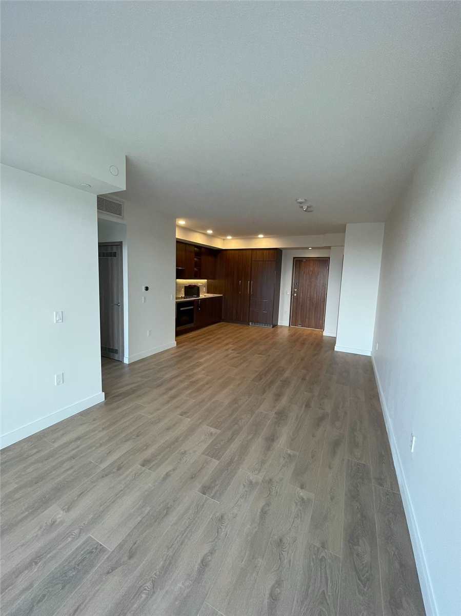 95 Mcmahon Dr, #3708