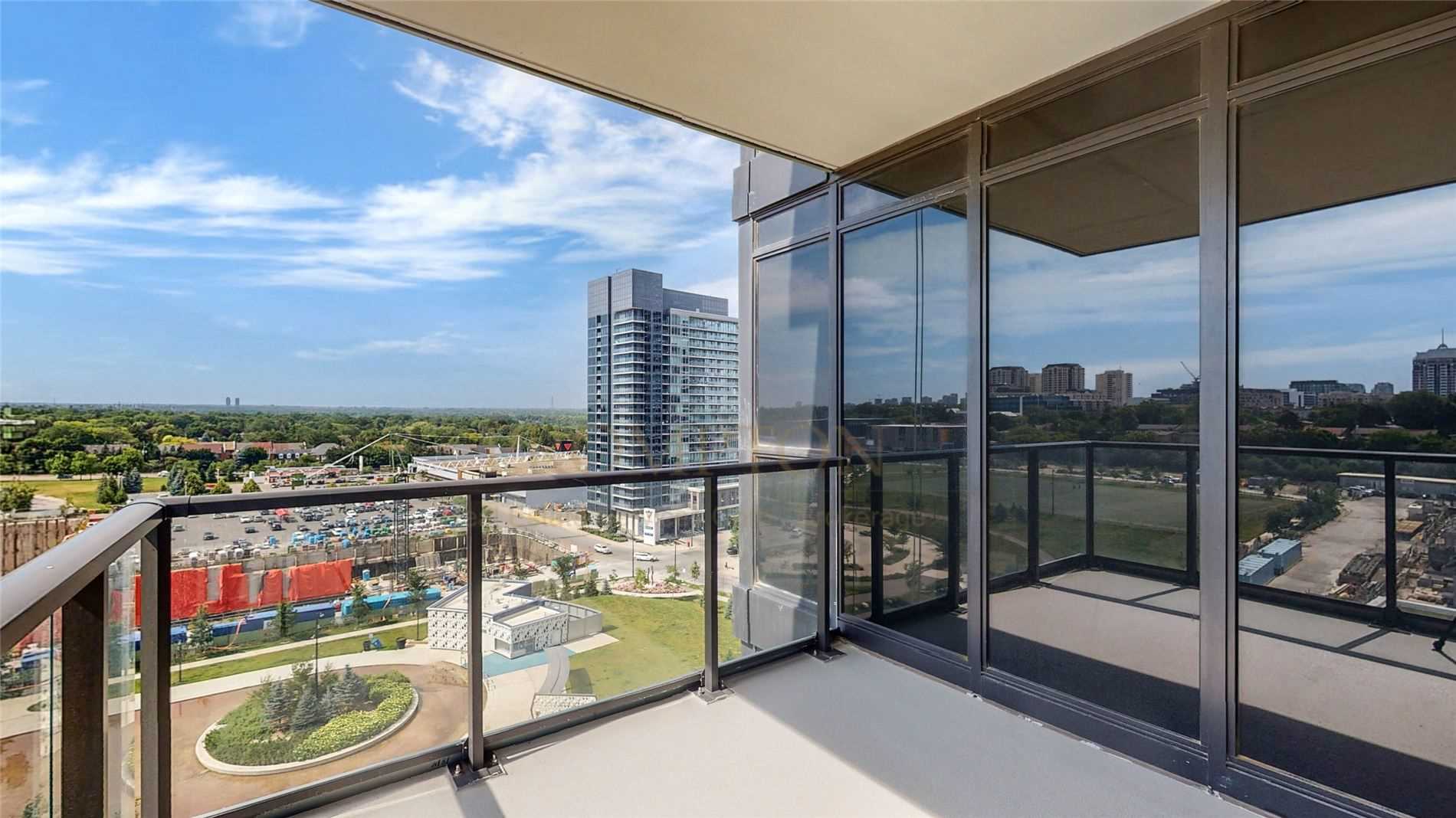 95 Mcmahon Dr, #3708